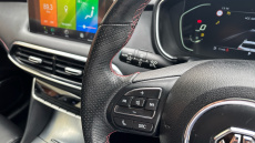 MG Hs 1.5 T-GDI Excite 5dr DCT Petrol Hatchback